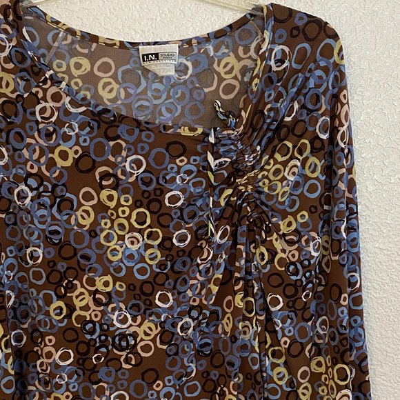 I.N. STUDIO Asymmetrical Rouched Neckline Top - Picture 4 of 9